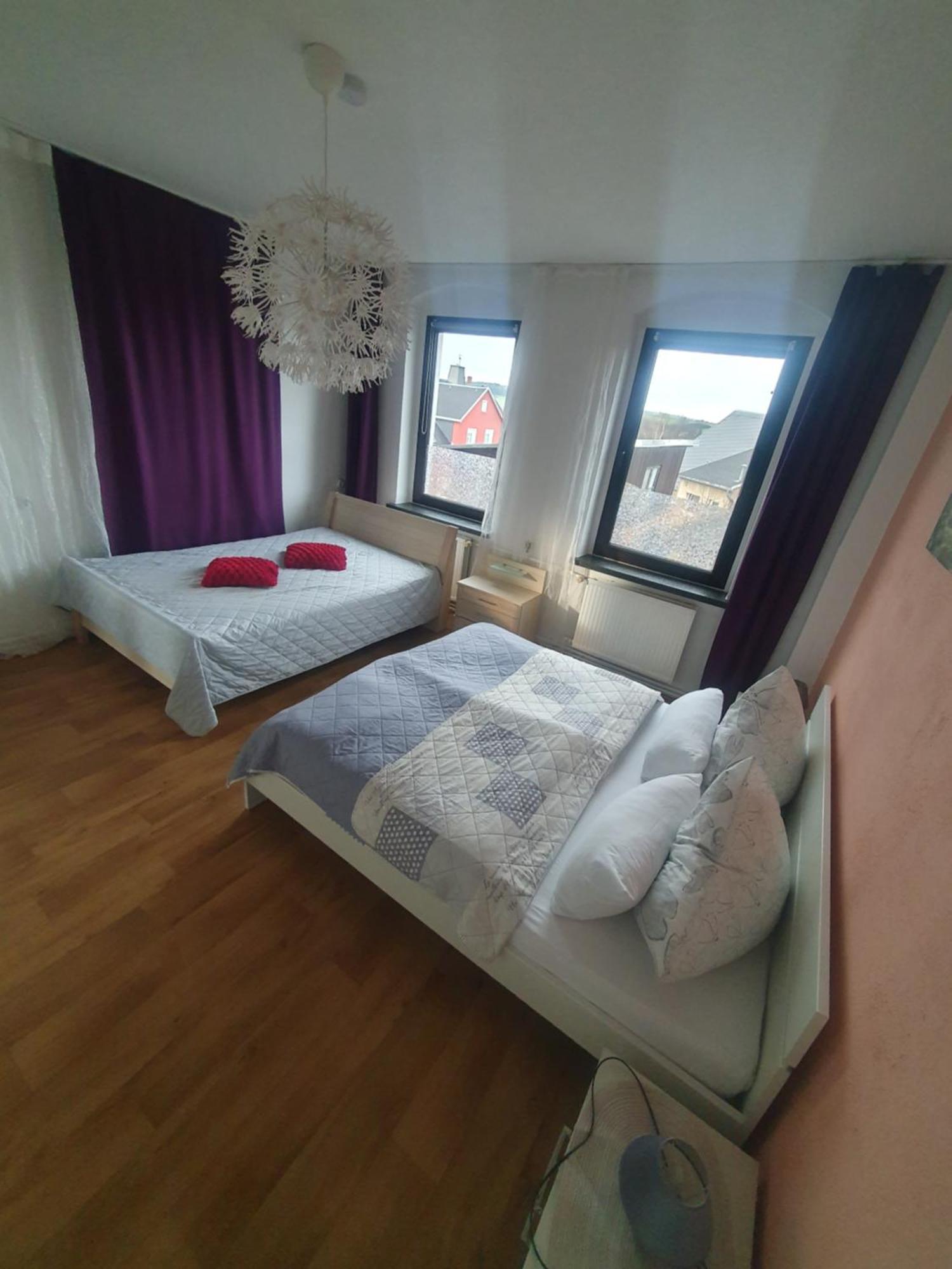 Familienfreundliche Ferienwohnung Erzgebirge Schneeberg  Exteriör bild